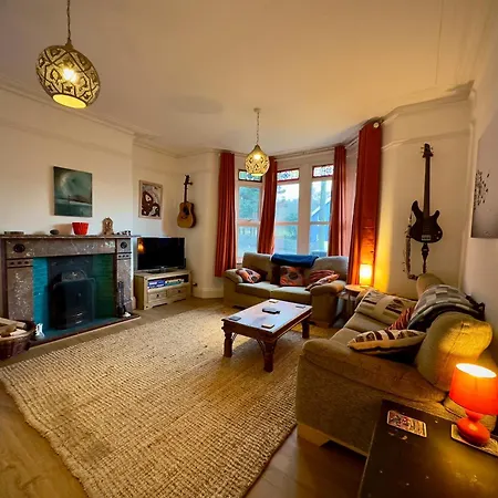 Victorian Like Charm With Modern Comforts *
