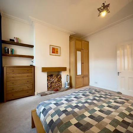 بيت للعطل Victorian Like Charm With Modern Comforts